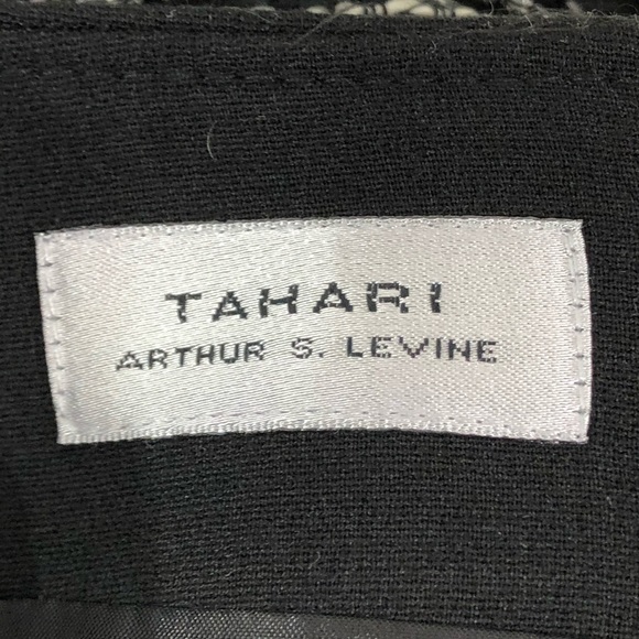 Tahari Boucle Metallic Print Skirt Size 4 - Picture 4 of 7